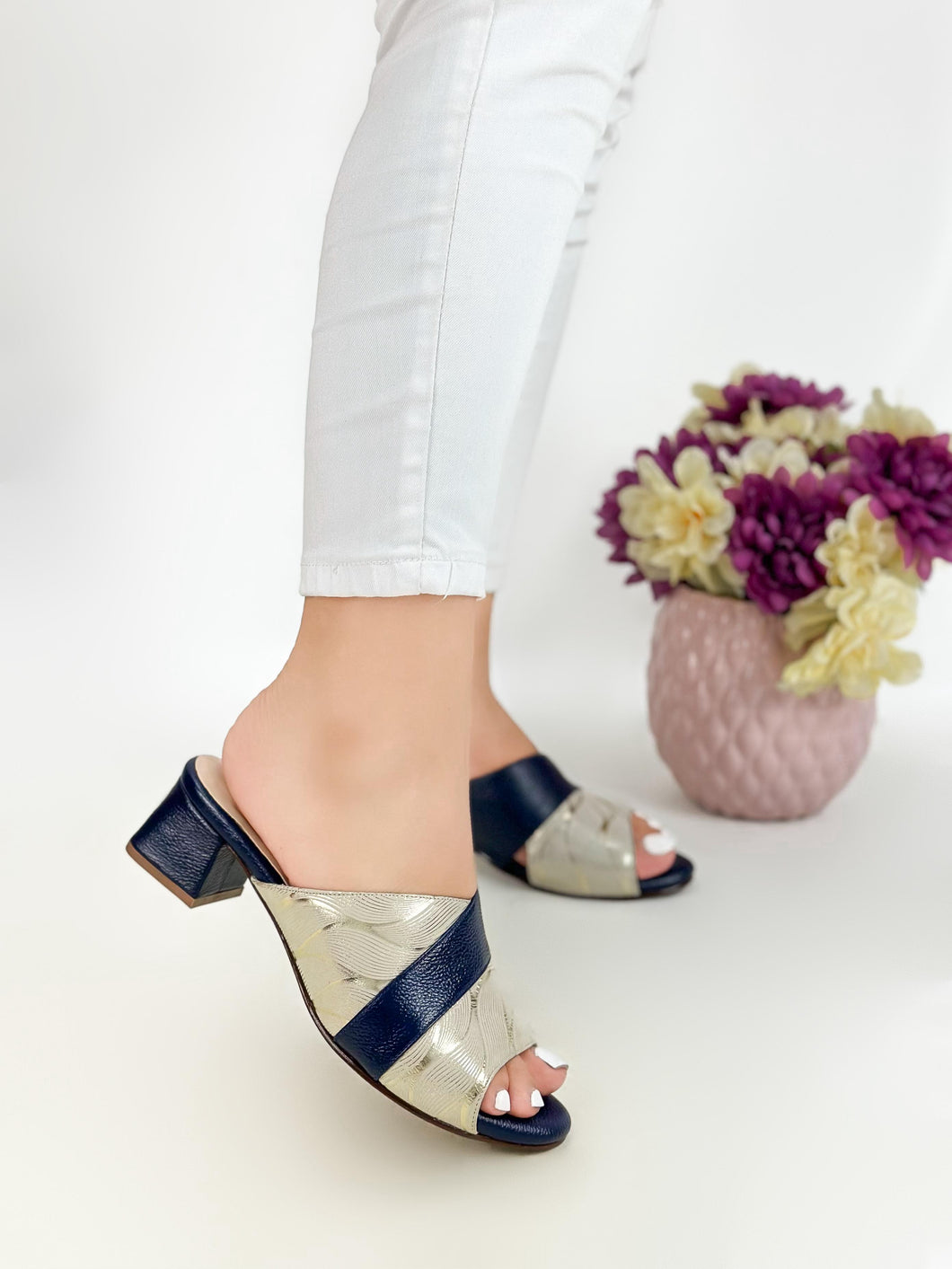 ROCÍO AZUL