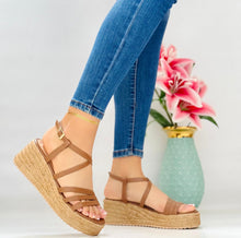 Cargar imagen en el visor de la galería, ESPERANZA MIEL
