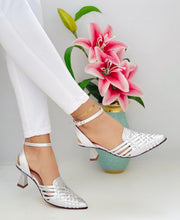 Cargar imagen en el visor de la galería, AMPARO PLATEADO
