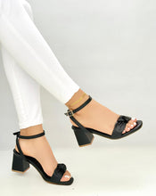 Cargar imagen en el visor de la galería, JUDITH NEGRO
