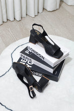 Cargar imagen en el visor de la galería, PAMELA NEGRO
