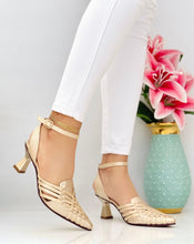 Cargar imagen en el visor de la galería, AMPARO DORADO
