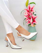 Cargar imagen en el visor de la galería, MARIBEL PLATA
