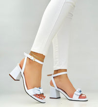 Cargar imagen en el visor de la galería, JUDITH BLANCO
