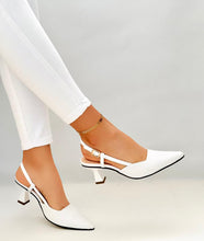 Cargar imagen en el visor de la galería, CLAUDIA BLANCO
