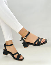 Cargar imagen en el visor de la galería, ELBA NEGRO
