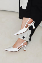 Cargar imagen en el visor de la galería, LUCIANA TALCO
