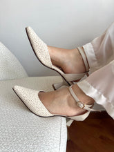 Cargar imagen en el visor de la galería, DAMARIS TAUPE
