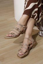 Cargar imagen en el visor de la galería, JULIETA TAUPE
