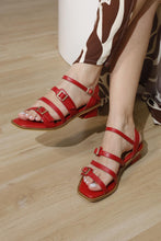 Cargar imagen en el visor de la galería, JULIETA ROJO
