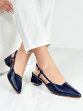 Cargar imagen en el visor de la galería, ANDREA AZUL
