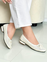 Cargar imagen en el visor de la galería, SHIRLEY TALCO
