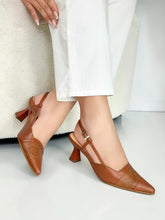 Cargar imagen en el visor de la galería, LUCIANA MIEL X GRABADO
