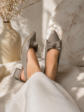 Cargar imagen en el visor de la galería, DAISY TAUPE
