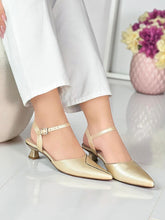 Cargar imagen en el visor de la galería, STEFANY CHAMPÁN
