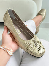 Cargar imagen en el visor de la galería, SHIRLEY DORADO
