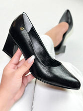 Cargar imagen en el visor de la galería, RENATA NEGRO
